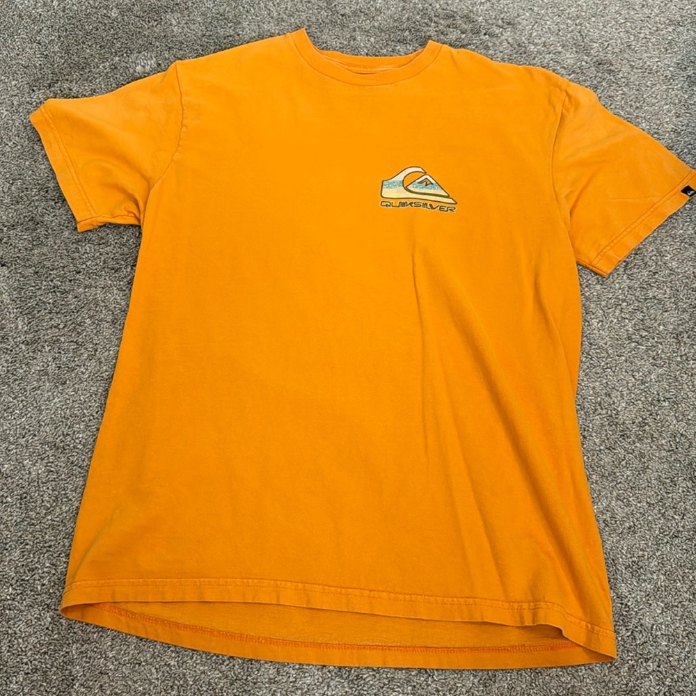Quiksilver Vintage style graphic tee